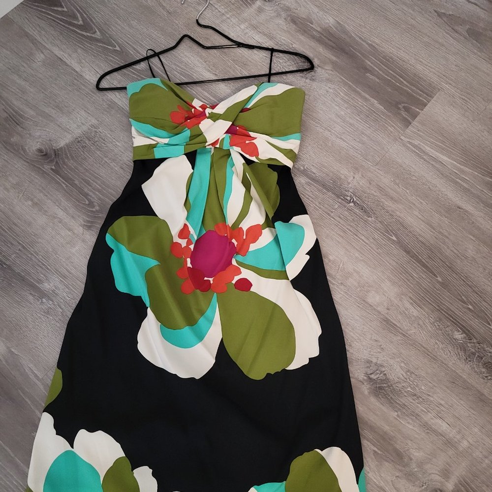 DRESS - Picture 3 of 3